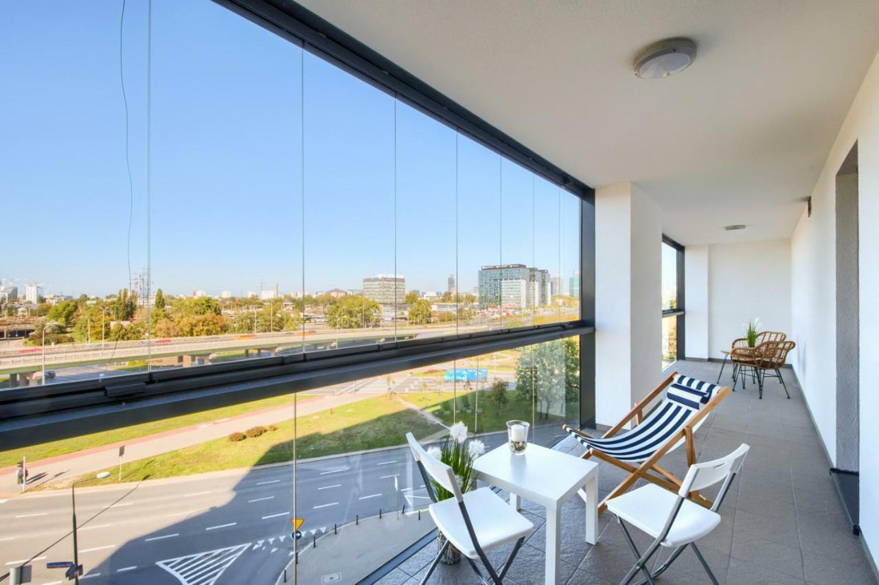 West Side Apartment Warszawa Eksteriør billede